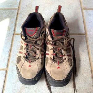 New balance men’s shoes